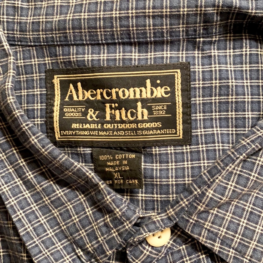 Excellent condition (maybe not even worn) Abercrombie & Fitch shirt